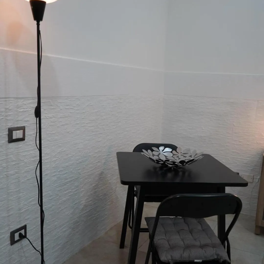 나폴리 La Casa Di Nunzia 아파트 이탈리아